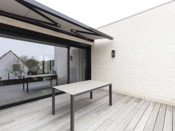 Van ramen tot screens voor residentie in Oostduinkerke